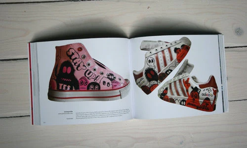 Книга Custom Kicks