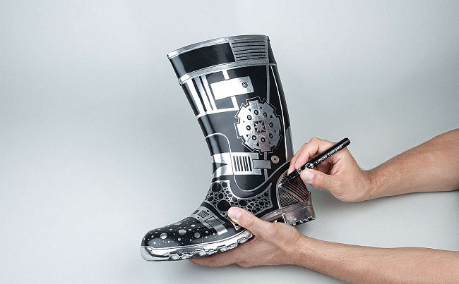 Маркер перманентный Molotow Liquid Chrome зеркальный эффект 2 мм