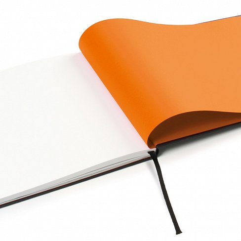 Скетчбук Molotow One4all Professional Sketchbook A4