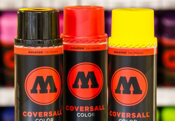 Акция 2+1 на Molotow Coversall Color